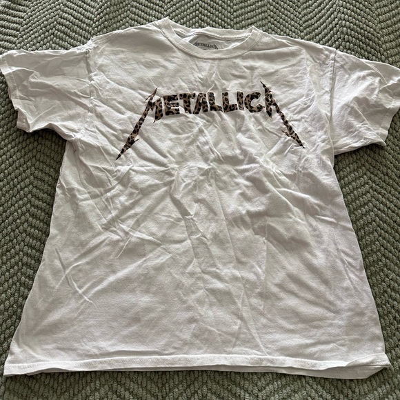 Metallica Graphic T-Shirt - Picture 1 of 4